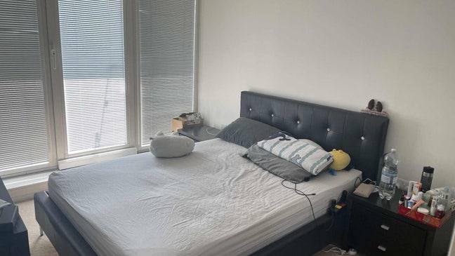 Double room near Custom House station to sublet Main Photo