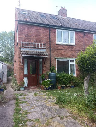 Two rooms available close to Hinkley Point Main Photo