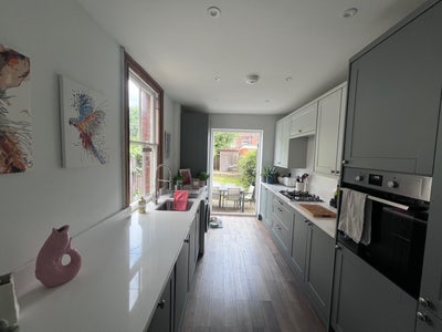 Room available in a Victorian terrace Main Photo
