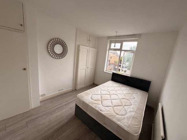 Double bedroom Main Photo