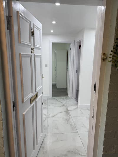 3 Bedroom Flat Main Photo