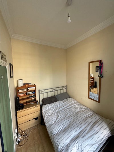 Well located room in Angel  Main Photo