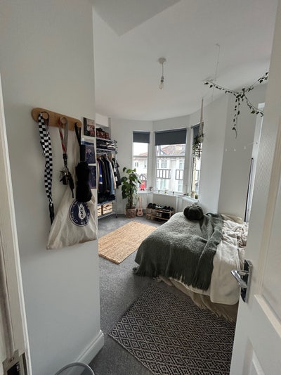 Double room in Brislington  Main Photo