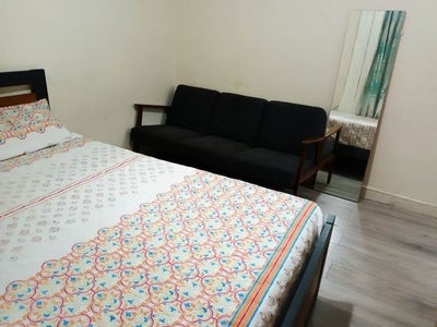 Spacious Double Room IG1 1TG Bills Included Main Photo