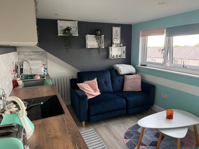 Cosy Room in Modern Loft. Opposite Train Station  Main Photo
