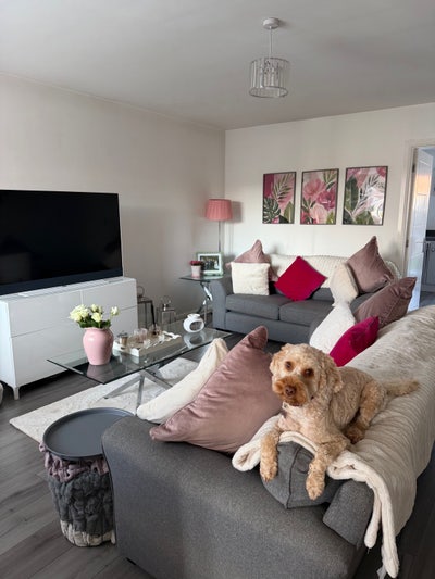 Westhoughton, double room and private bathroom Main Photo