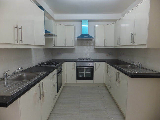 All Inclusive Double room, shared kitchen, Main Photo