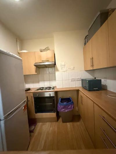 All Inclusive Double room, shared kitchen Main Photo
