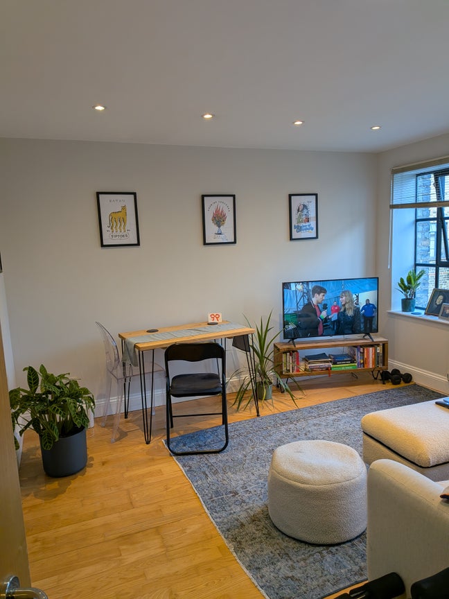 One bed flat 5 mins from Highbury and Islington Main Photo