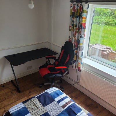 Lovely Spacious Double Room for rent Main Photo