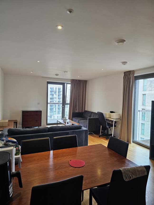2 Double Rooms Available in Modern East Village  Main Photo