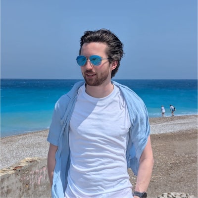 Male (25) looking for a room Main Photo