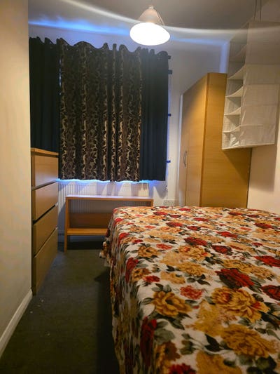 Single room Main Photo