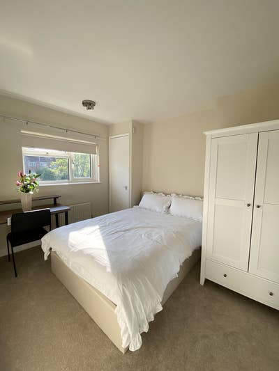Stunning Modern Double Room Near JR Incl. Parking Main Photo
