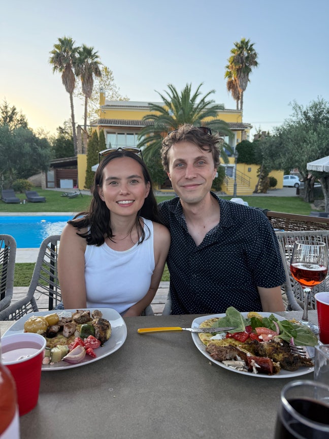 Kiwi couple seeking social flat from July onwards Main Photo