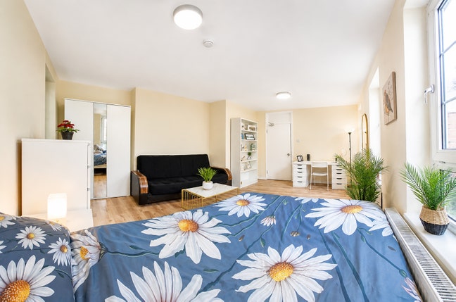 Huge lovely room in the heart of Wapping Main Photo