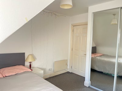 Double room available in Dundee City Centre Main Photo