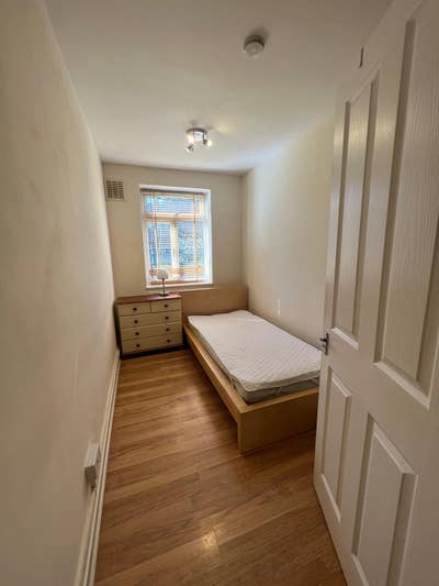 Single room in Clapaham | 1st of July  Main Photo
