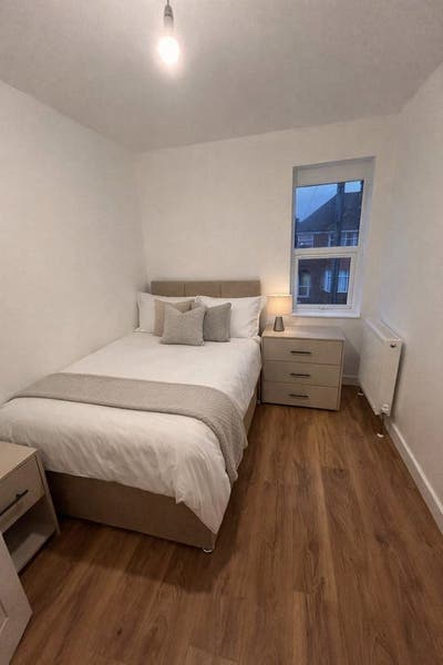 Double room close to Leagrave Station Main Photo