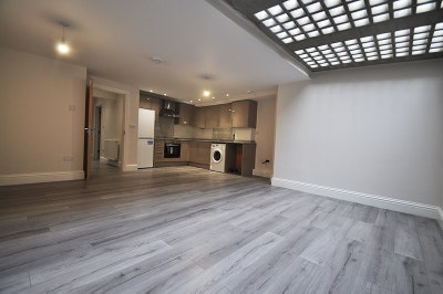 A stunning & modern 4 double bedroom in NW5 Main Photo