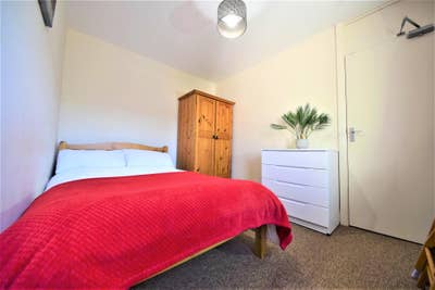  9 Mins Walk City Centre Double Room  Main Photo