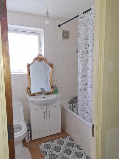 Single room Main Photo