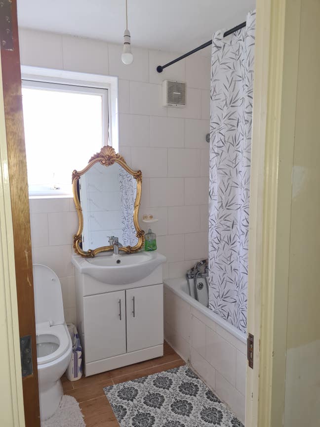 Single room Main Photo