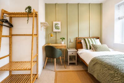 Top Floor with Beautiful Living Room🌟City Centre Main Photo