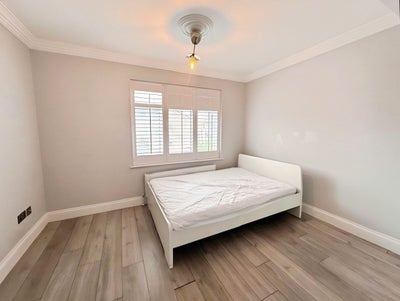 Furnished Double Room to Rent with an En - Suite Main Photo