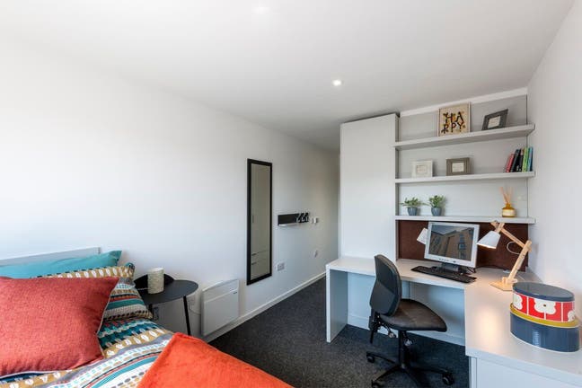 Summer Sublet  Main Photo
