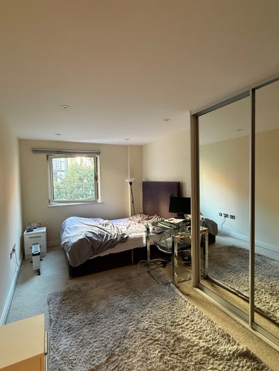 En-suite room in Central London Main Photo