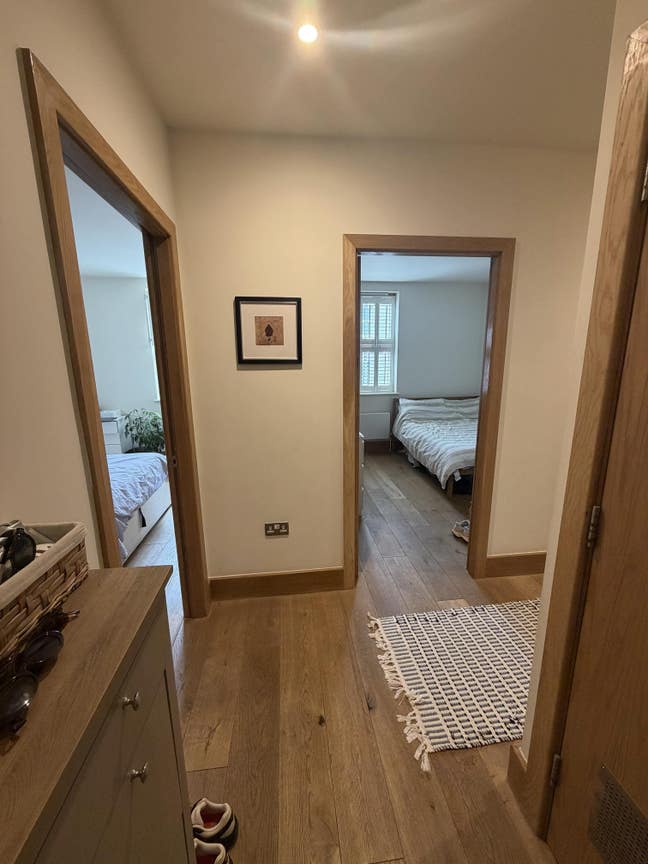 2 Bed 2 Bath Modern Flat in Chiswick Main Photo