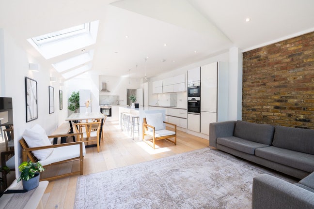 🏡Double Room😍Lux Living Space🌳10min Walk to St✨ Main Photo
