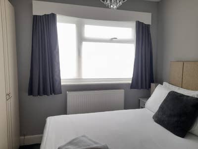 🌟 Bright Cosy Room With Bills Included 🌟 Main Photo