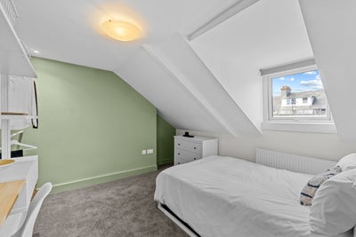 ⚠️ Fastest Fingers Win This One - Stunning House Main Photo