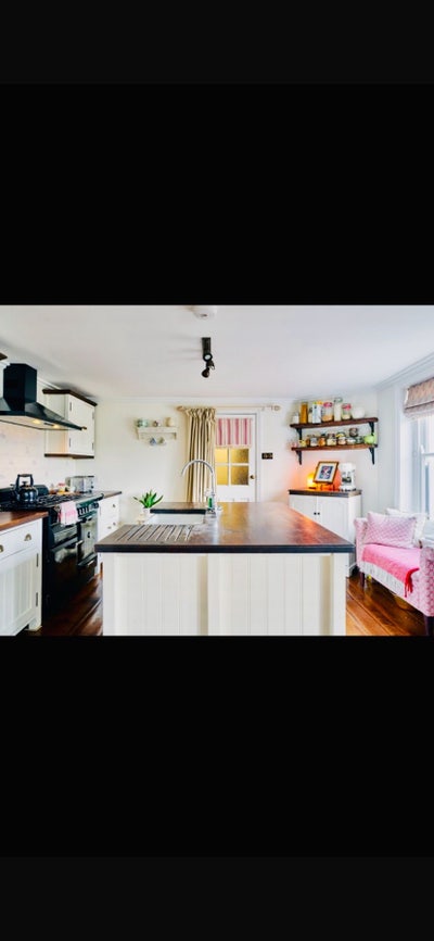 Double room  in beautiful farmhouse en-suite Main Photo