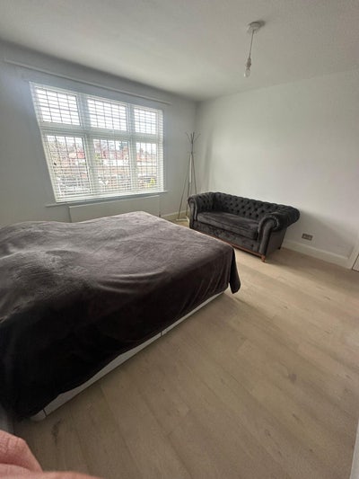 Double Room in Winchmore Hill Main Photo