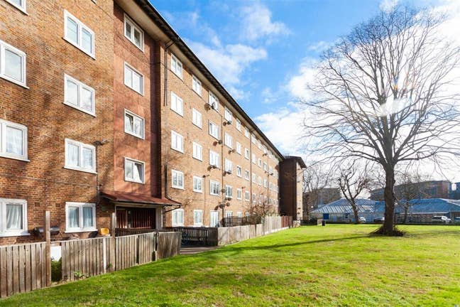 🔥 Stunning 5-Bed Flat Bethnal Green 🔥 Main Photo