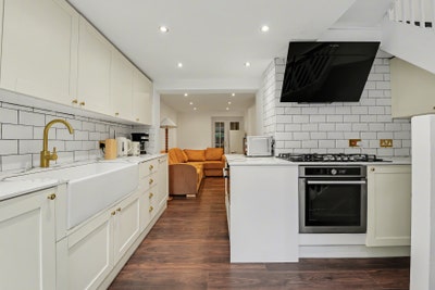 🔑 Old Street Property Reserve Now or Miss Out ✨ Main Photo