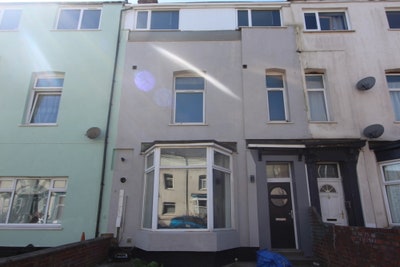 Furnished Double Rooms Available Main Photo