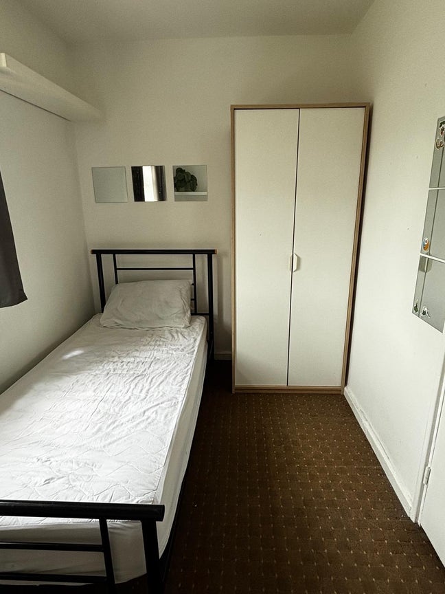 Cozy, furnished room in Brixton  Main Photo