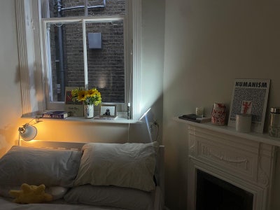 Double Room in Oval Main Photo