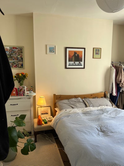 Room for rent in 7 Dials! Main Photo