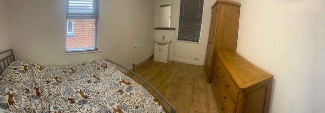 Spacious Double Room in Scarborough Main Photo