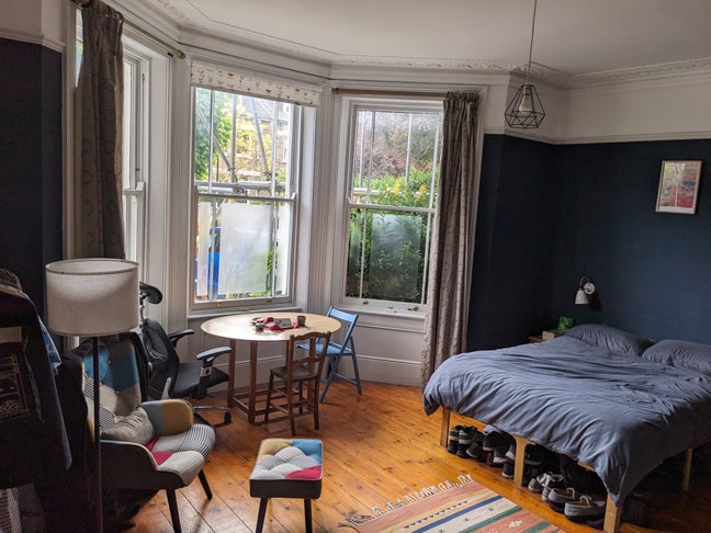 Huge double room near Manor Park Main Photo
