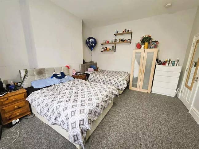 Spacious Ground Floor 2 bed with Garden in Edgware Main Photo
