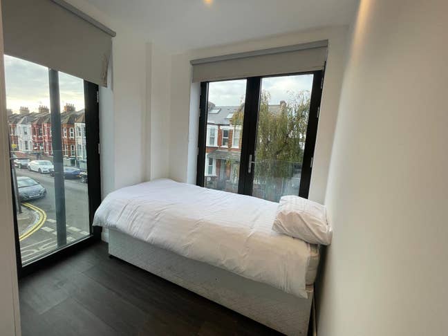 Stylish Newly Built 3-Bedroom Apartment  Main Photo