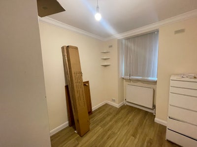 Single room in cosy 2 bed flat  Main Photo