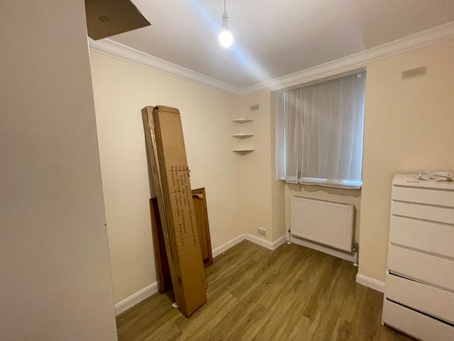 Single room in cosy 2 bed flat  Main Photo