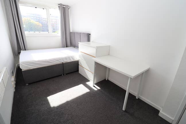 Best Deal in N7 - Steps from Islington Main Photo